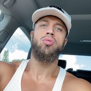 Meet your Posher, Sean